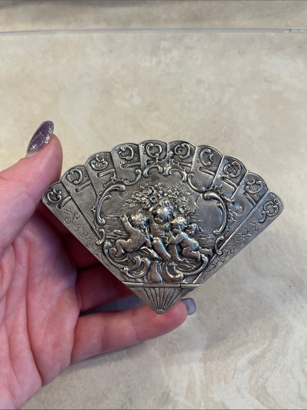 Vintage Fan Shaped Cherub Trinket Box Silver Tone Metal Jewelry Box